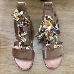 Miz Mooz Sandals Womens Size 7.5 Brown Leather Cabo Gladiator Scarf Flat Dust